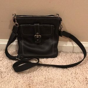 Coach Over the Shoulder Bag!